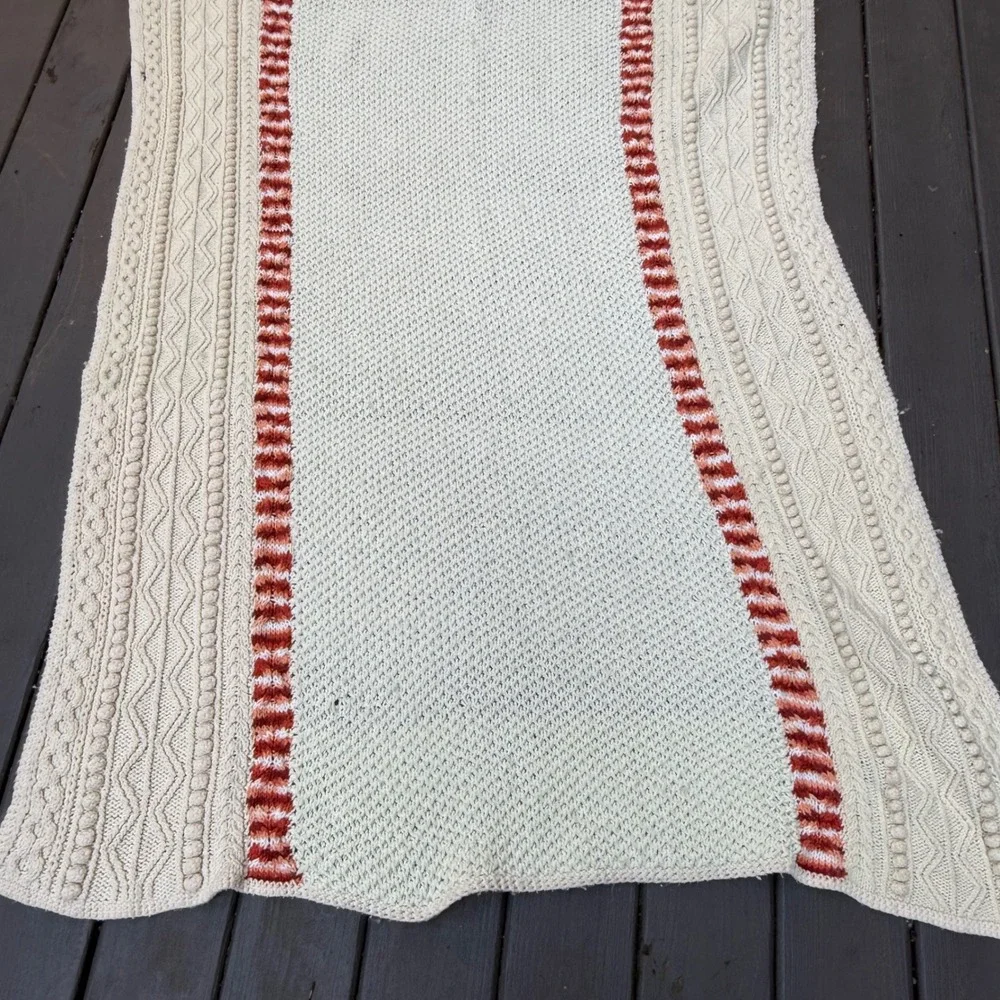 2.8.11 Cable Knit Throw Blanket 67x60 Cream Rust Aran Style Fisherman Bobble